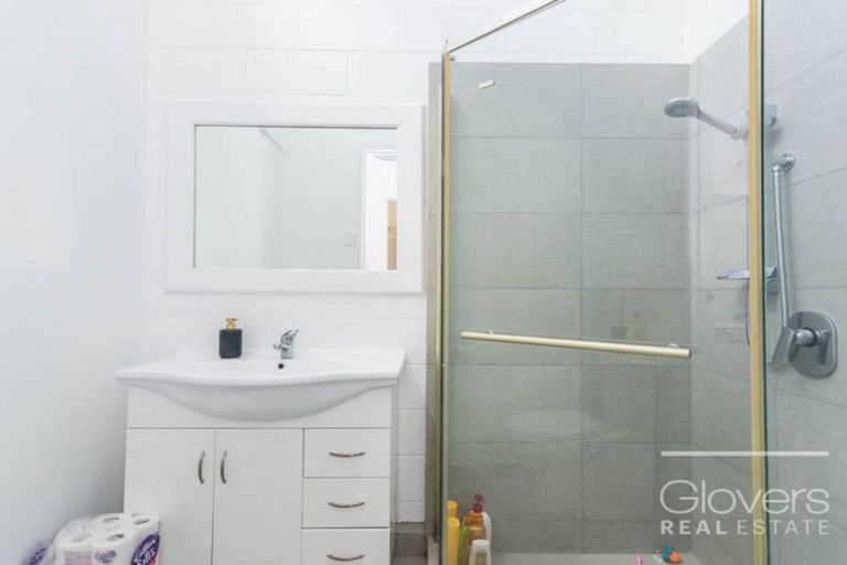Photo of property in 109a/5 Te Atatu Road, Te Atatu South, Auckland, 0610
