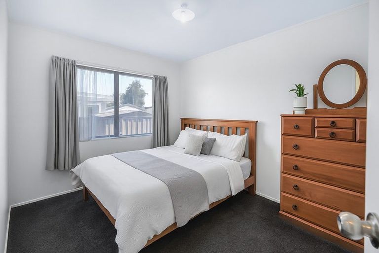 Photo of property in 24a Lloyd Drive, Nawton, Hamilton, 3200