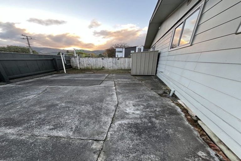 Photo of property in 1/7 Bathurst Street, Silverstream, Upper Hutt, 5019