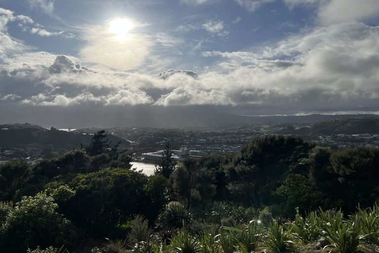 Photo of property in 33 Topsail Way, Whitby, Porirua, 5024