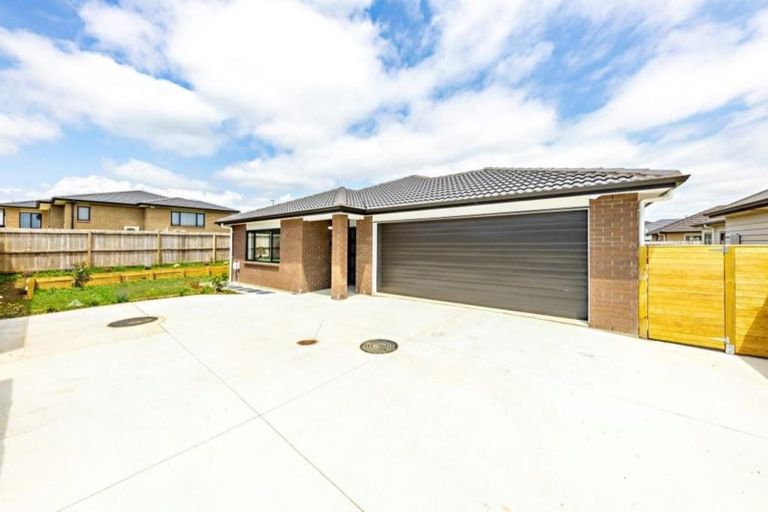Photo of property in 39 Okawa Avenue, Papakura, 2110
