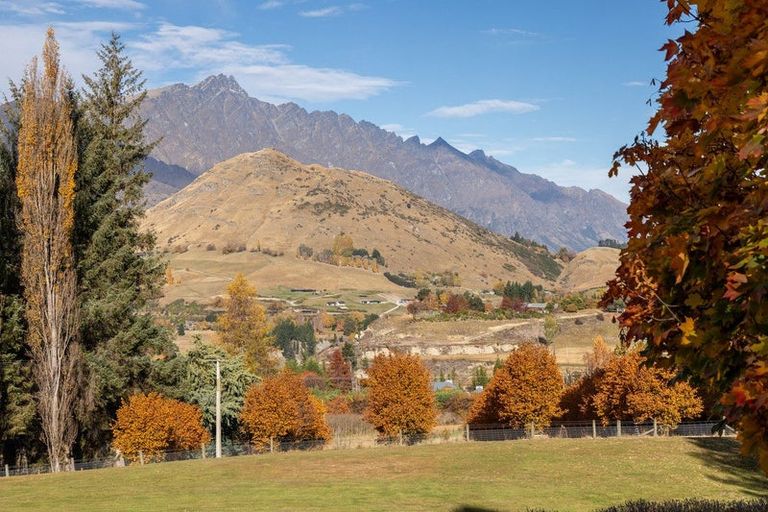 Photo of property in 385 Littles Road, Dalefield, Queenstown, 9371