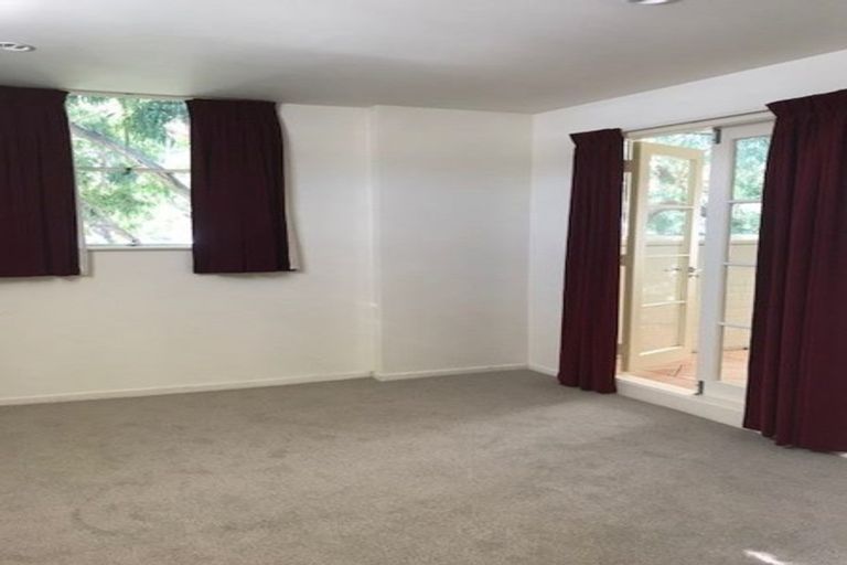 Photo of property in Lexington Apartments, 33u8 Hania Street, Mount Victoria, Wellington, 6011