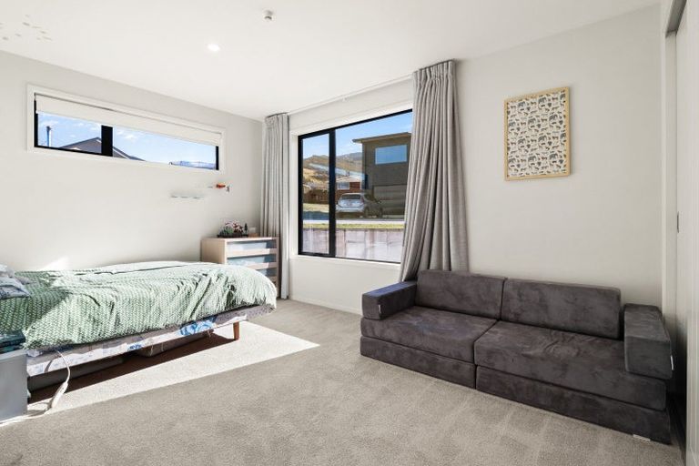 Photo of property in 5 Goddard Way, Sawyers Bay, Port Chalmers, 9023