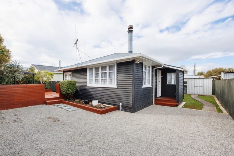 Photo of property in 28a Cambridge Street, Milson, Palmerston North, 4414