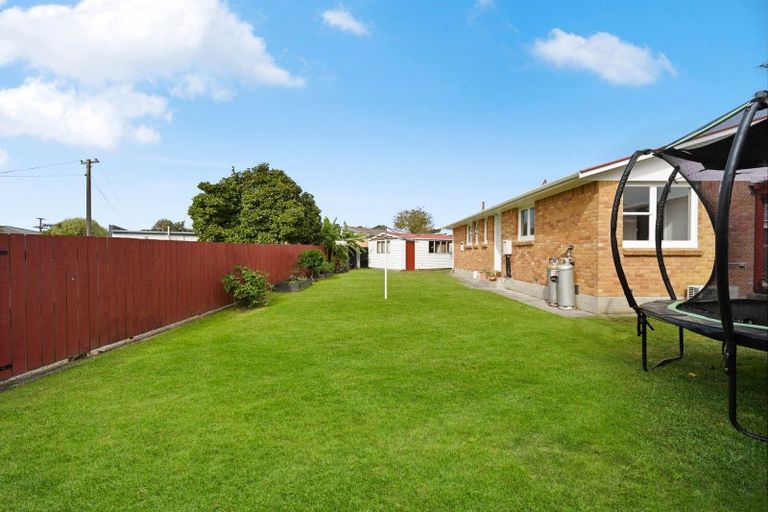 Photo of property in 33 Garden Heights Avenue, Glenview, Hamilton, 3206