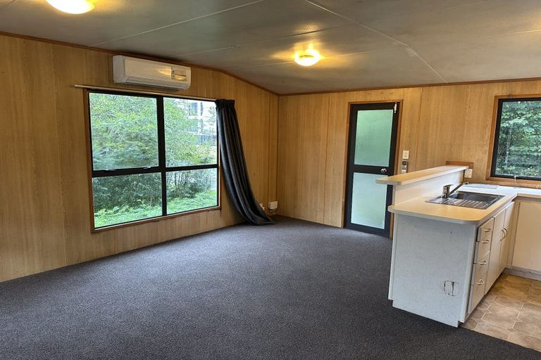 Photo of property in 190a Lake Road, Northcote, Auckland, 0627