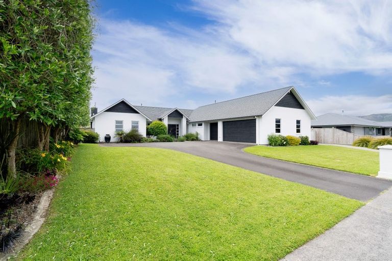 Photo of property in 4 Toutouwai Terrace, Levin, 5510