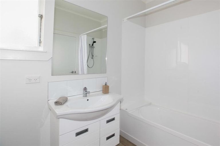 Photo of property in 37b Tomin Road, Glenview, Hamilton, 3206