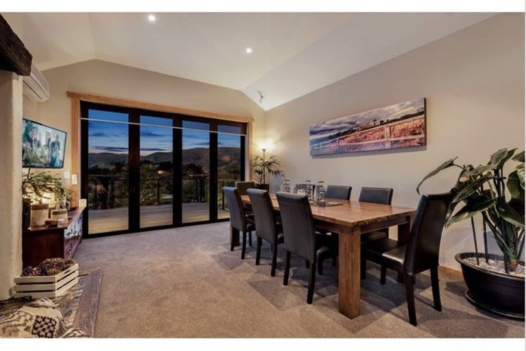 Photo of property in 86 Riverview Road, Queensberry, Cromwell, 9383