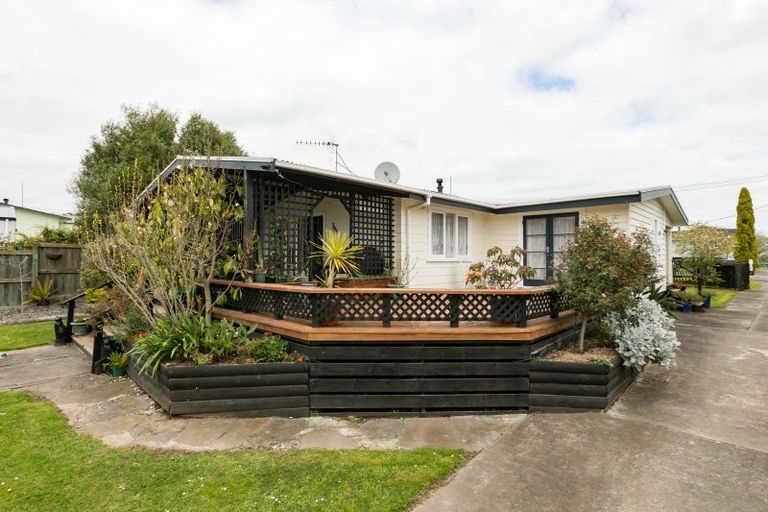 Photo of property in 11 Smith Street, Waipukurau, 4200