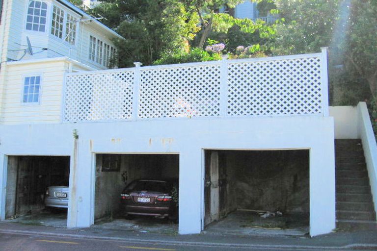 Photo of property in 22a Clifton Terrace, Kelburn, Wellington, 6012