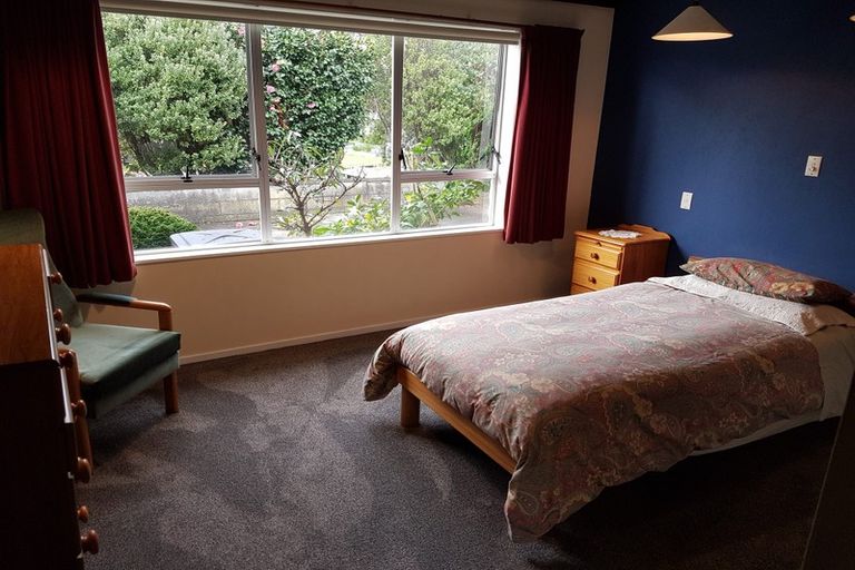 Photo of property in 3/340 Devon Street West, New Plymouth, 4310