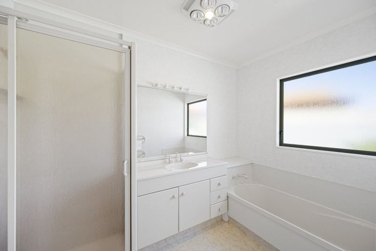 Photo of property in 9 Beaufort Place, Taradale, Napier, 4112