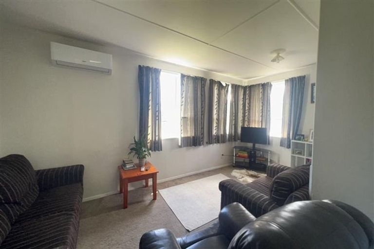 Photo of property in 56 Daphne Street, Outer Kaiti, Gisborne, 4010