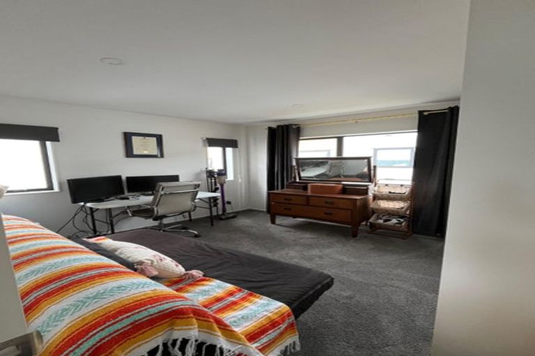 Photo of property in 7/4 Edgerton Road, Te Atatu Peninsula, Auckland, 0610