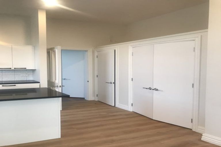 Photo of property in 239u9 Adelaide Road, Newtown, Wellington, 6021