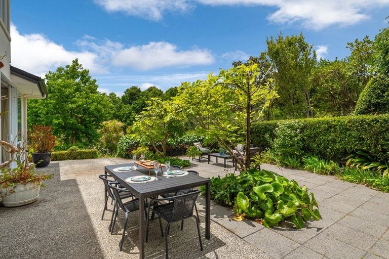 Photo of property in 47 English Oak Drive, Schnapper Rock, Auckland, 0632