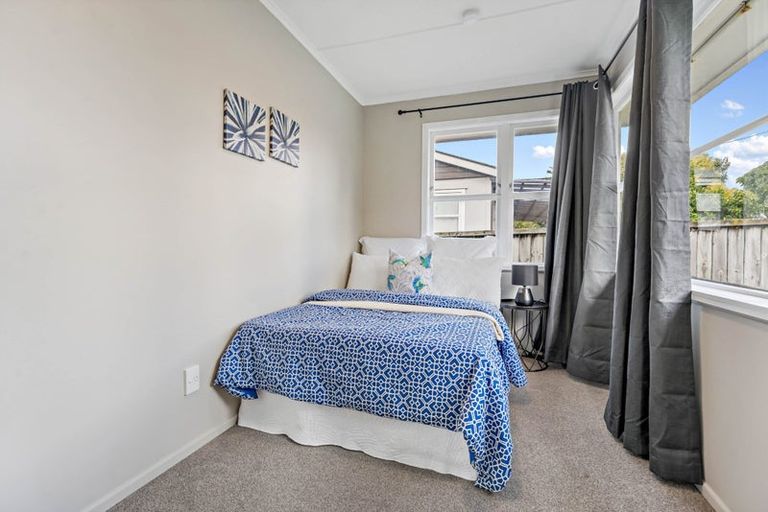 Photo of property in 20 Collie Road, Pukekohe, 2120