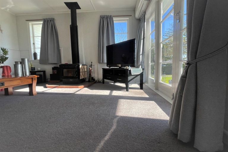 Photo of property in 332 Marine Parade, Wairoa, 4108