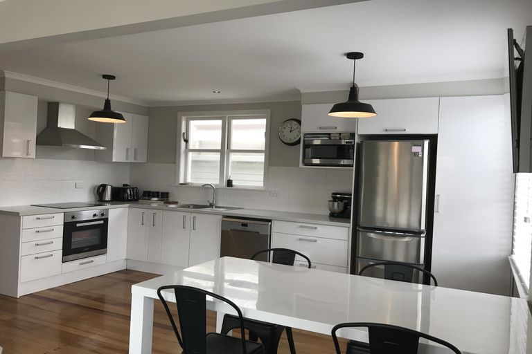 Photo of property in 24 Fairs Road, Milson, Palmerston North, 4414