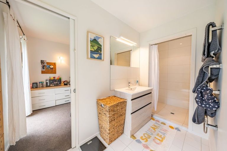 Photo of property in 6b Rawhiti Road, Pukerua Bay, 5026