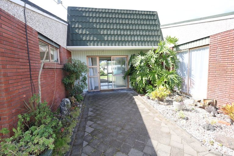 Photo of property in 12 Shelley Street, Otumoetai, Tauranga, 3110