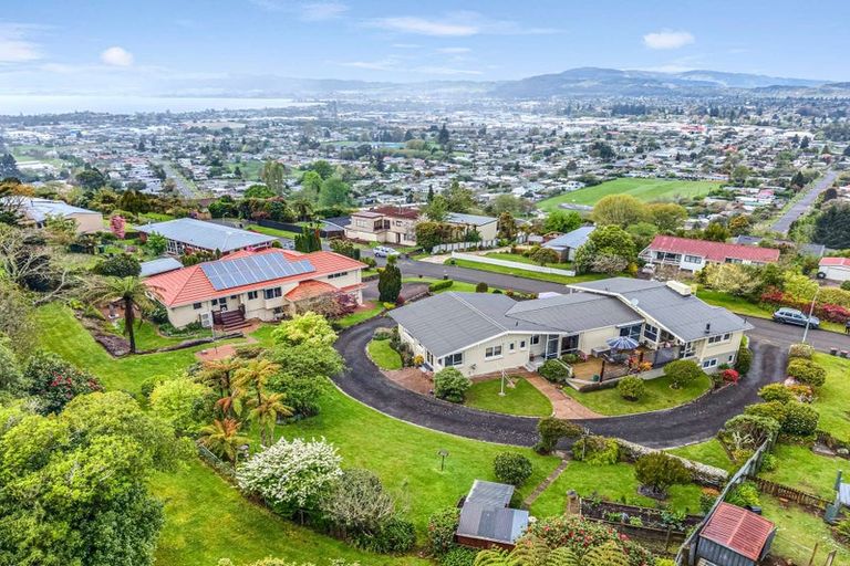 Photo of property in 30 Russell Crescent, Western Heights, Rotorua, 3015