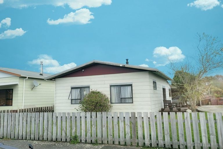 Photo of property in 58 Derby Street, Westport, 7825