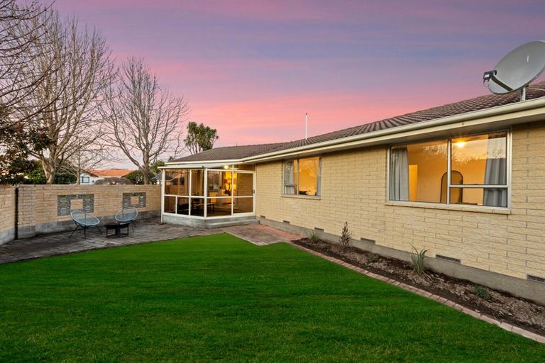 Photo of property in 75 Glenmore Avenue, Casebrook, Christchurch, 8051