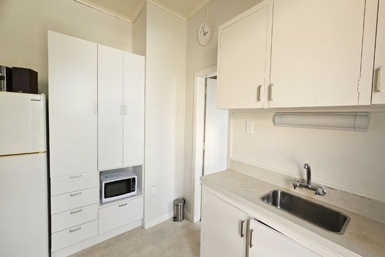 Photo of property in 112 Moray Place, Dunedin Central, Dunedin, 9016