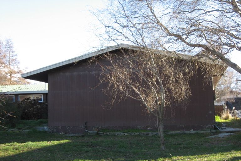 Photo of property in 5 Forbes Place, Glenorchy, 9372