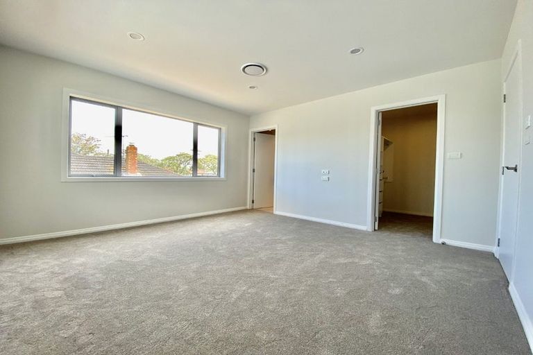 Photo of property in 1b Surrey Street, Manurewa, Auckland, 2102