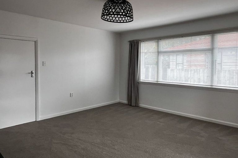Photo of property in 550a Cranford Street, Papanui, Christchurch, 8052