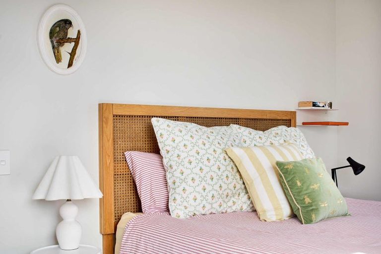 Photo of property in 6u9 Oswald Crescent, Paparangi, Wellington, 6037