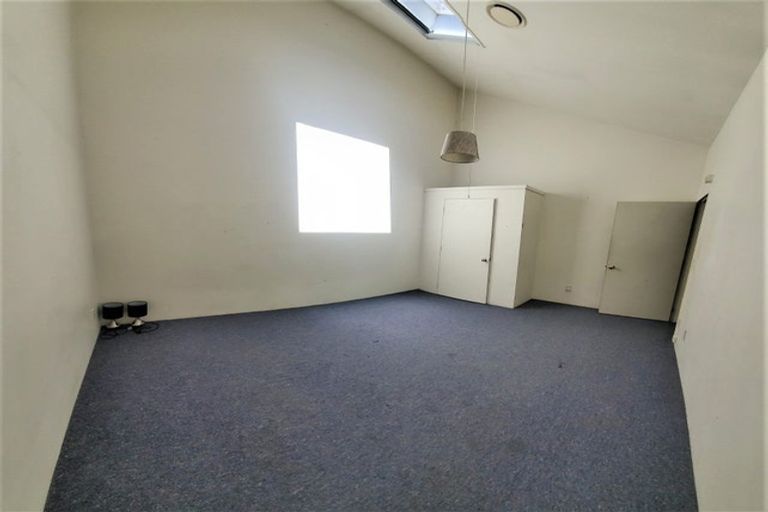 Photo of property in 5u4 Hopper Street, Mount Cook, Wellington, 6011