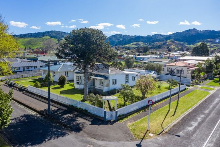 Photo of property in 14 Featon Road, Waihi, 3610