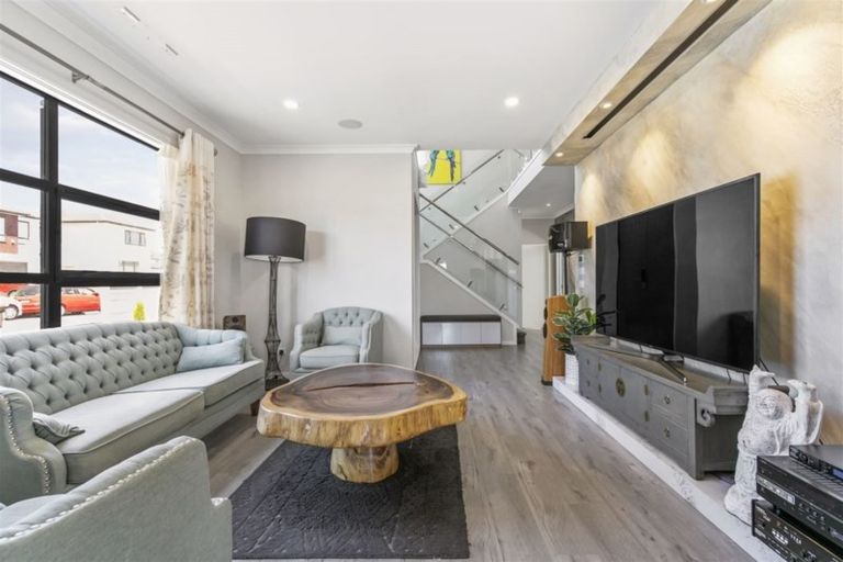 Photo of property in 4 Drumconnell Drive, Flat Bush, Auckland, 2019