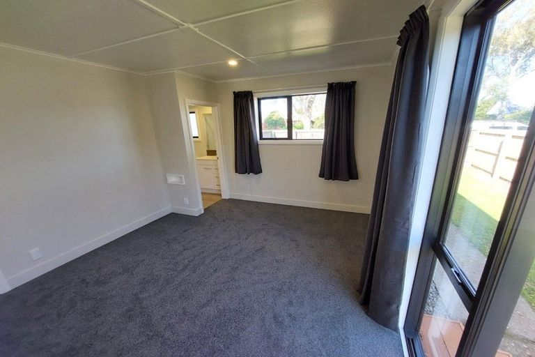 Photo of property in 172 Aorangi Road, Bryndwr, Christchurch, 8053
