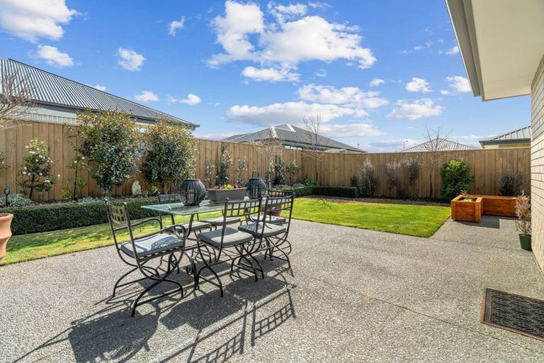 Photo of property in 6 Fernham Way, Rolleston, 7615
