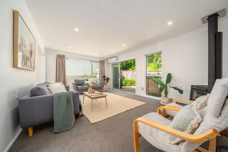 Photo of property in 20 Westhaven Drive, Tawa, Wellington, 5028