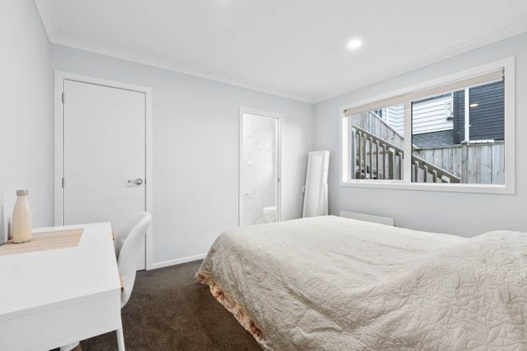 Photo of property in 34 Brickworks Bay Road, Hobsonville, Auckland, 0618