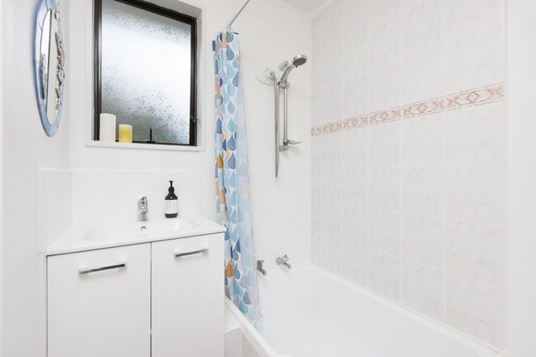 Photo of property in 99b Waitaha Road, Welcome Bay, Tauranga, 3112
