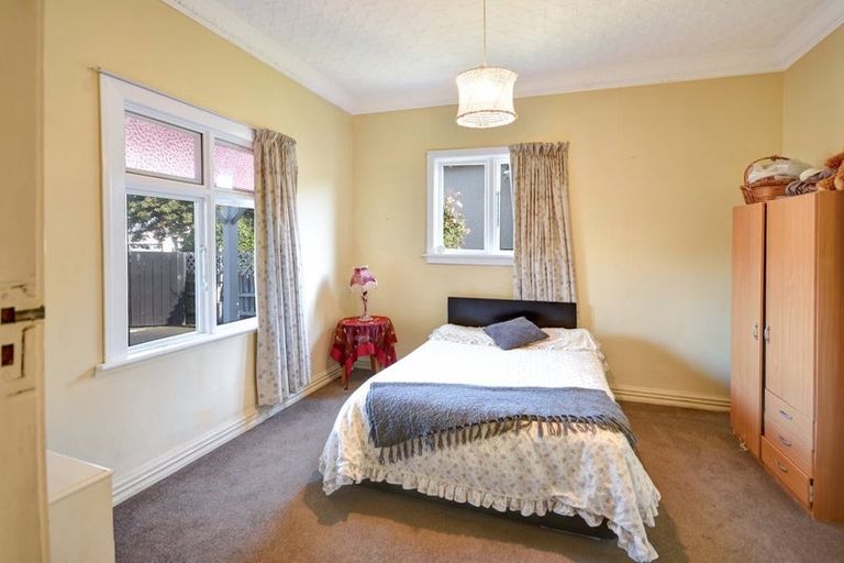 Photo of property in 5 Nile Street, Saint Clair, Dunedin, 9012