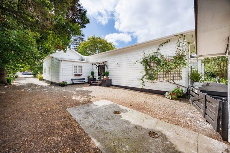 Photo of property in 208 Cambridge Avenue, Ashhurst, 4810