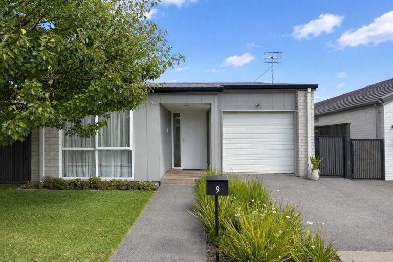 Photo of property in 9 Sierra Way, Ramarama, Drury, 2579