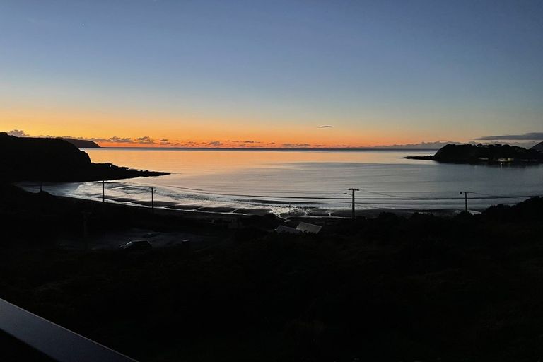 Photo of property in 48a Tireti Road, Titahi Bay, Porirua, 5022