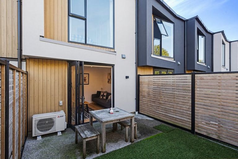 Photo of property in 20/10 Trieste Way, Paraparaumu, 5032