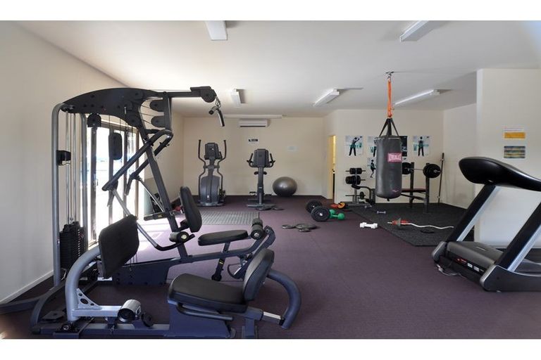 Photo of property in 1/206 Manuka Road, Bayview, Auckland, 0629