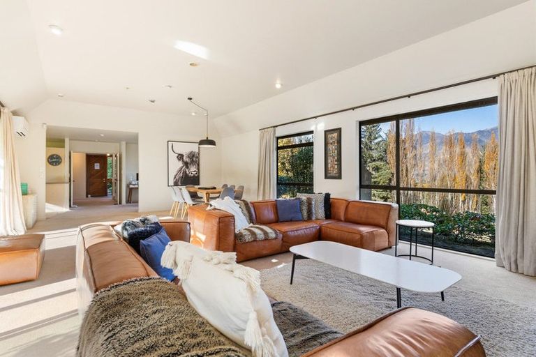 Photo of property in 385 Littles Road, Dalefield, Queenstown, 9371